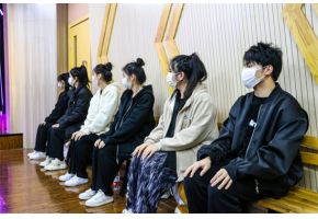 鸡巴插小穴视频在线观看"北音附中高三表演专业阶段性考试"